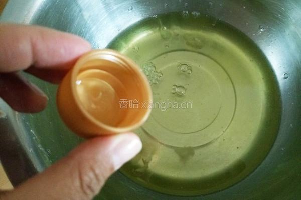 8寸香蕉酸奶戚风蛋糕的做法图解11