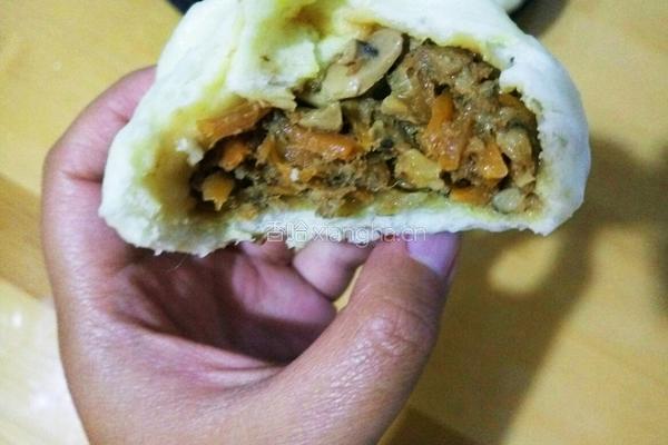 香菇胡萝卜猪肉包子的做法图解23