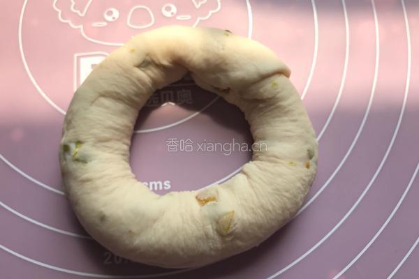 开心果碱水贝果的做法图解7