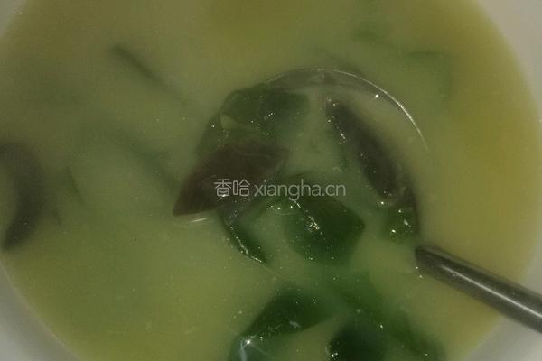 蚕菜皮蛋汤的做法图解5