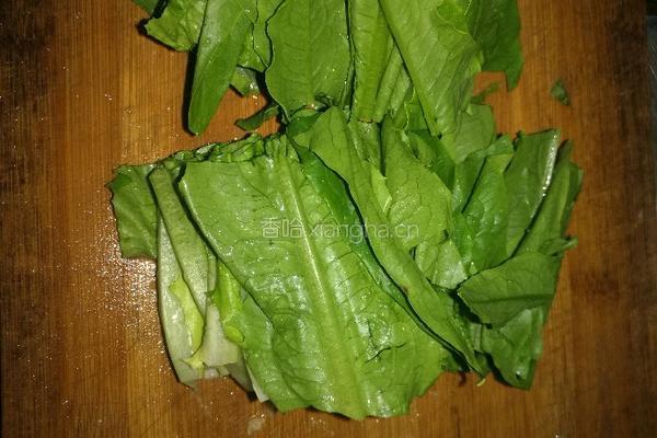 清炒油麦菜的做法图解1