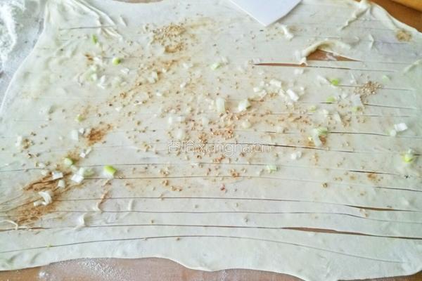 椒盐盘丝饼的做法图解7