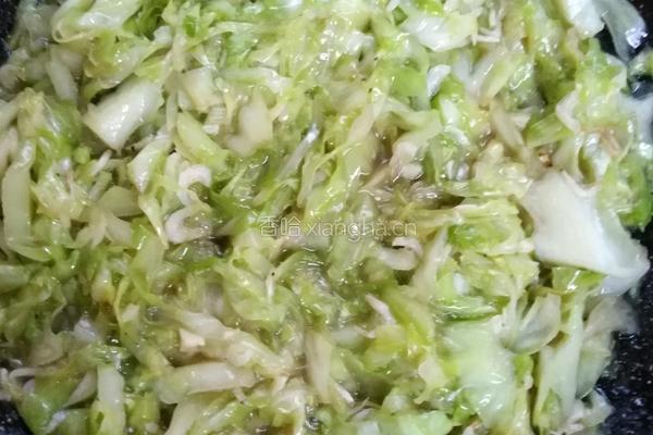 虾皮炒包菜的做法图解8