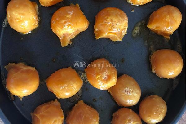 蛋黄酥的做法图解2