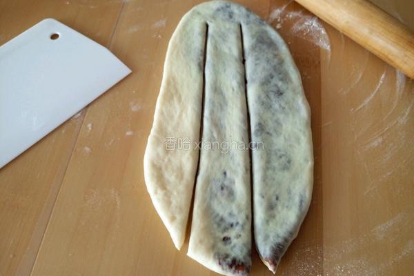 豆沙酥粒辫子面包的做法图解8