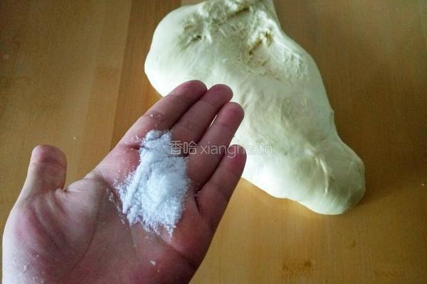 淡奶油小餐包的做法图解8