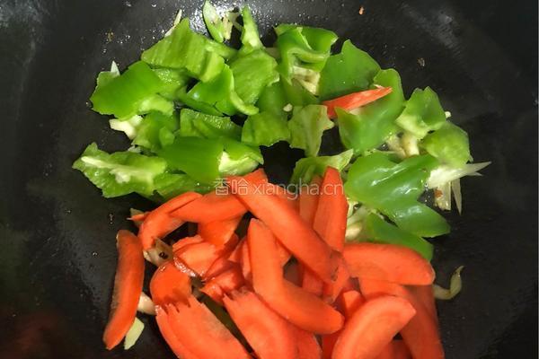 青椒肉段的做法图解12