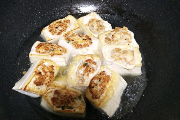 煎酿豆腐的做法图解11