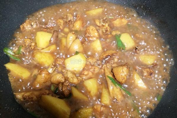 土豆烧鸡的做法图解16