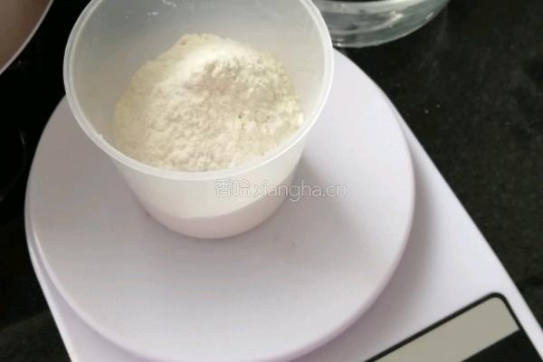 红糕芝麻面包的做法图解1