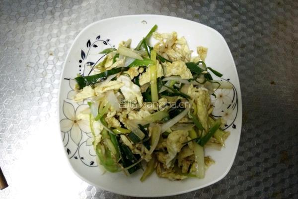 大葱炒鸡蛋的做法图解3