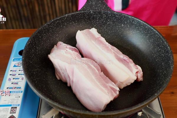 啤酒五花肉，一杯敬自由，一杯敬过往的做法图解9