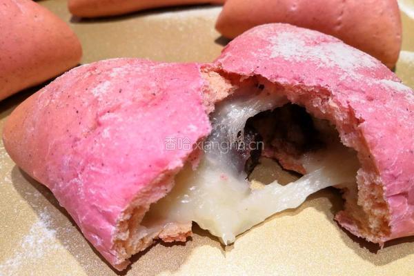 豆沙麻薯火龙果面包的做法图解1