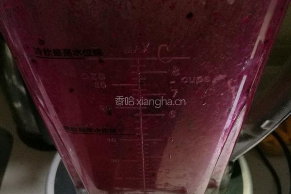 豆沙麻薯火龙果面包的做法图解2