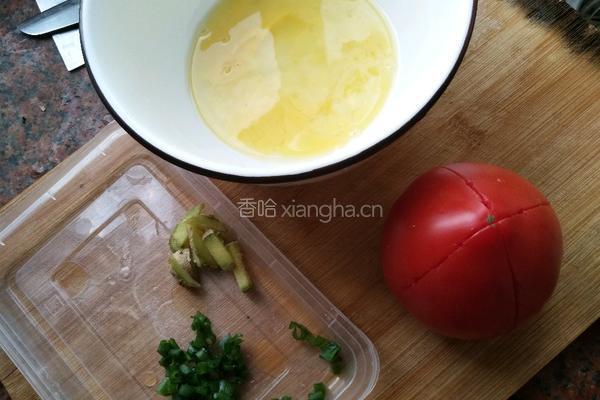 番茄鸡蛋汤的做法图解2