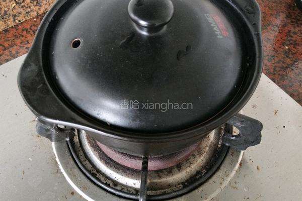 红烧茄子煲仔饭的做法图解3