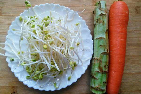 素炒黄豆芽的做法图解1