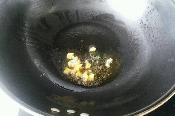 鲫鱼豆腐汤的做法图解5
