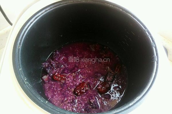 三色藜麦紫薯粥的做法图解7