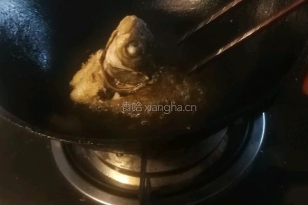 香煎武昌鱼的做法图解8