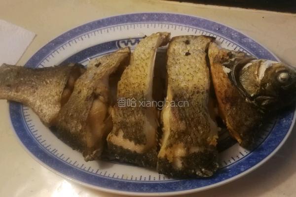 香煎武昌鱼的做法图解9