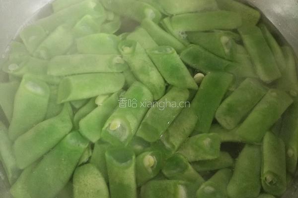 干煸四季豆的做法图解3
