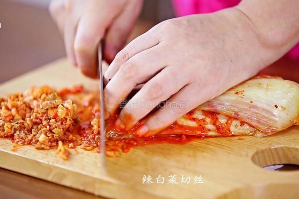 韩式泡菜饼的做法图解2
