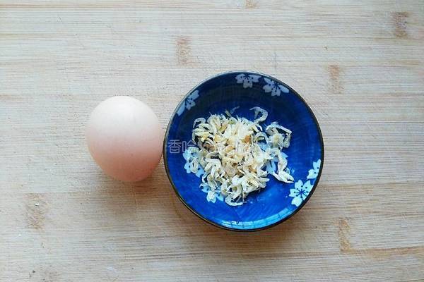 虾米蒸鸡蛋的做法图解1