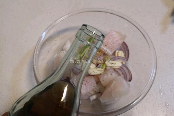 香煎巴沙鱼块的做法图解4