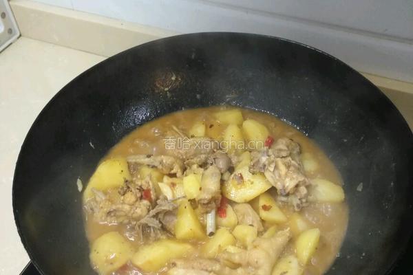 土豆烧鸡块的做法图解7