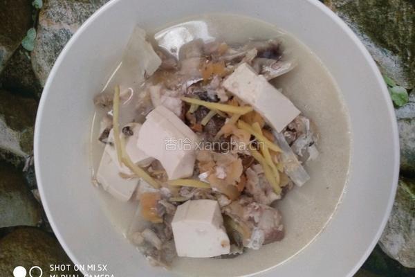 大头鱼汤的做法图解9