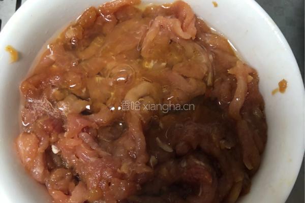 鱼香肉丝的做法图解1