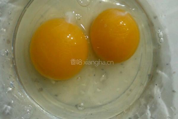 葱香鸡蛋饼的做法图解1