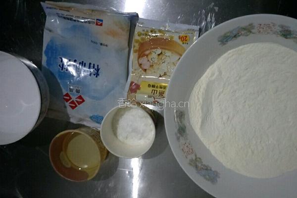 花油卷馒头的做法图解1
