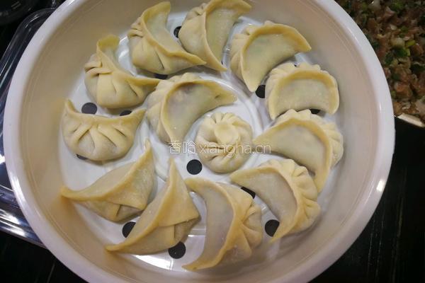 猪肉小葱馅饺子的做法图解4