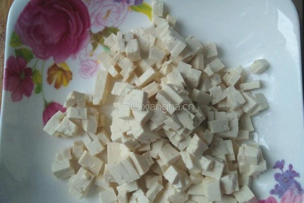 蛋香豆腐焖双丝的做法图解1