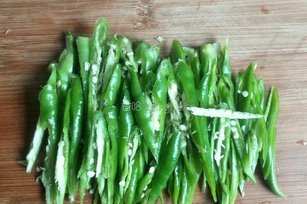 香干炒肉的做法图解2