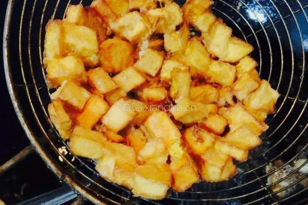 炸地瓜饼的做法图解4