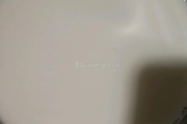 好吃不腻的蛋挞的做法图解1