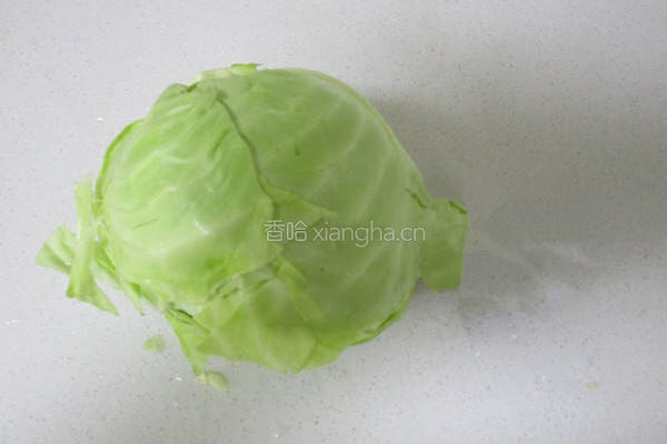 酸辣手撕包菜的做法图解1