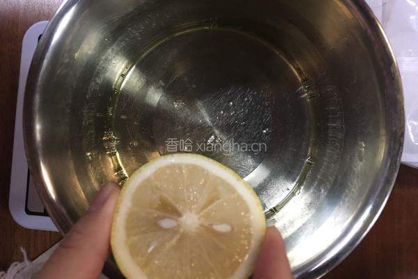 戚风蛋糕(6寸)的做法图解8