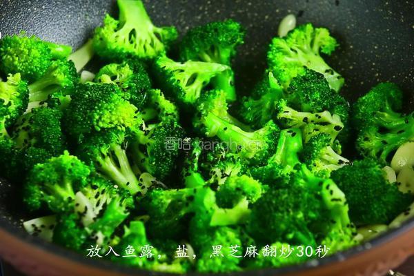 蒜炒西兰花的做法图解6