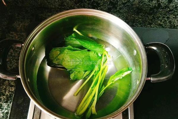 菠菜豆腐鸡蛋羹的做法图解2