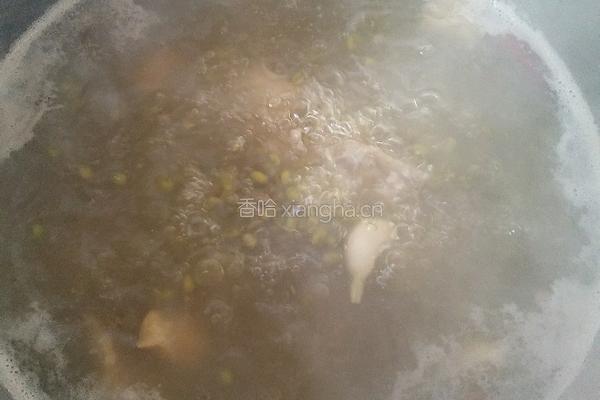 绿豆排骨汤的做法图解6