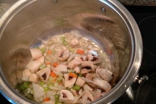 正宗意大利面酱 salsa bolonesa的做法图解3