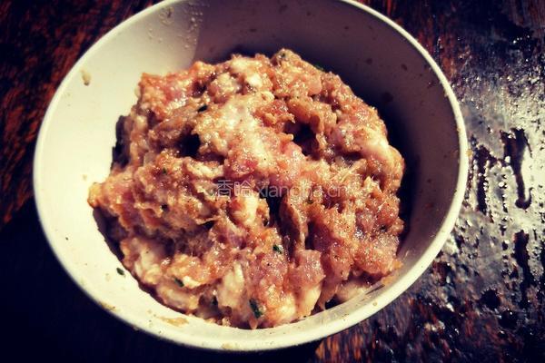 香酥肉饼的做法图解1