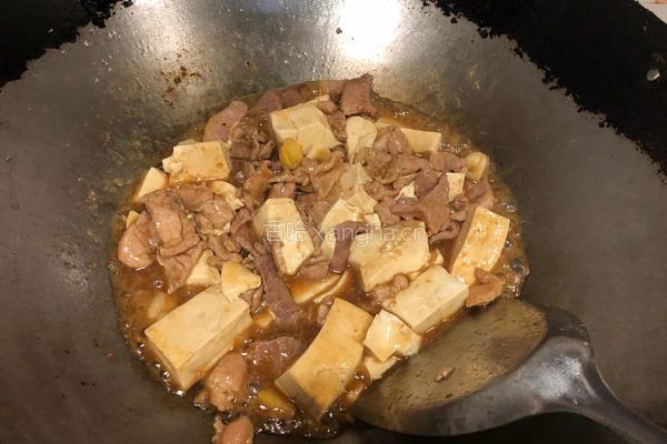 豆腐炒肉丝的做法图解7