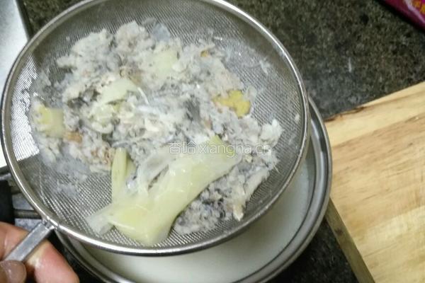 野生鲫鱼汤煮面皮的做法图解8