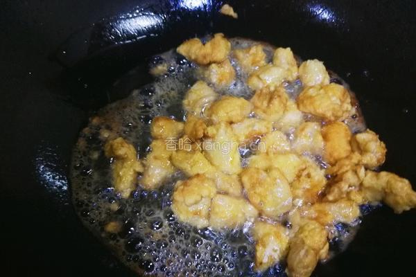 菠萝鸡丁披萨的做法图解2