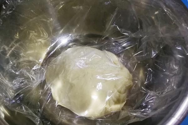 菠萝鸡丁披萨的做法图解6